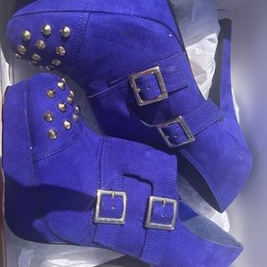 Woman’s guess heels